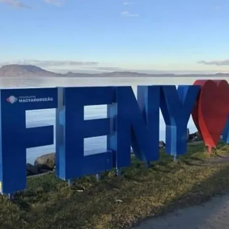 Fenyves *